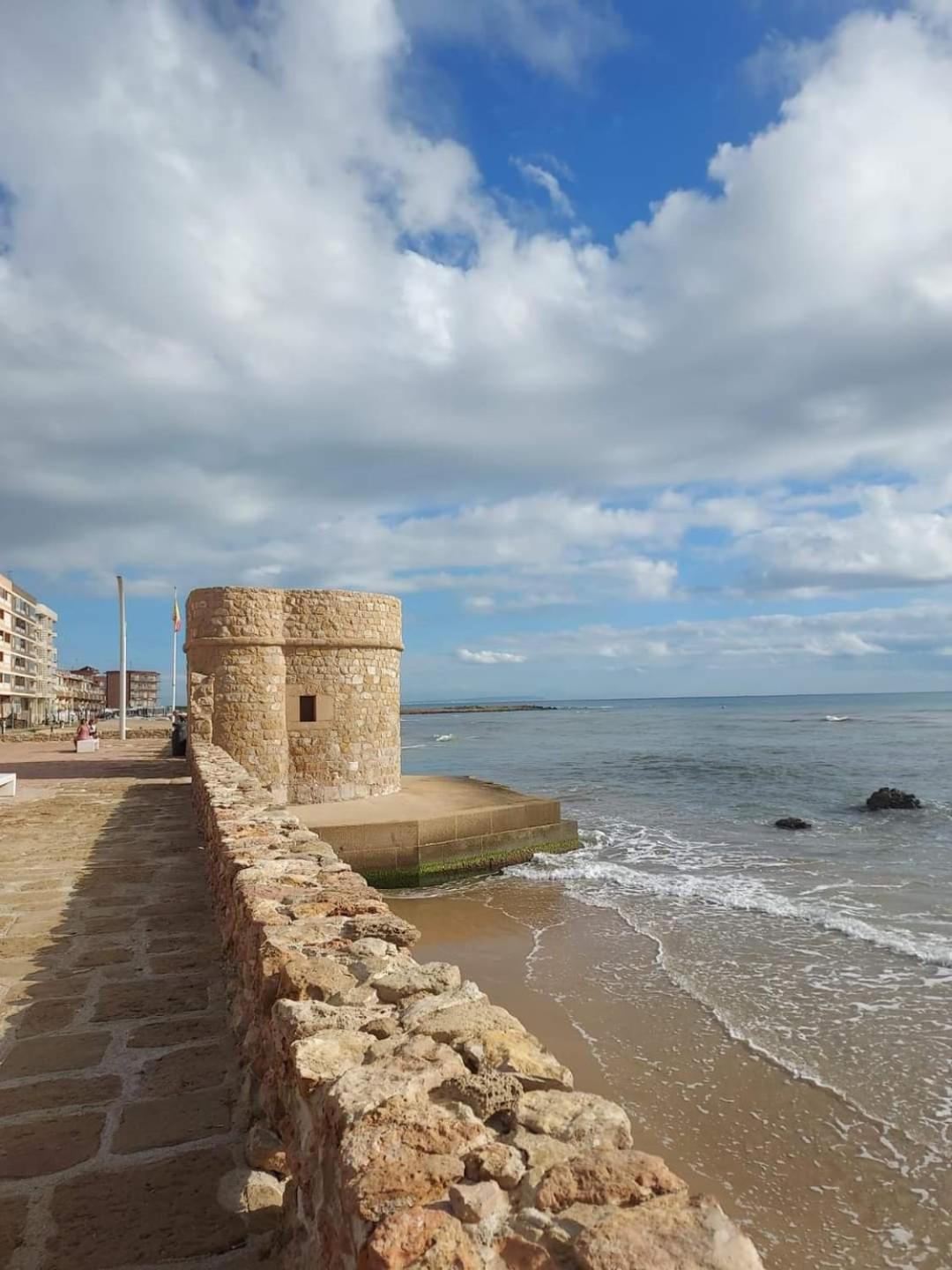 Cozy In La Mata 5 Minutes From The